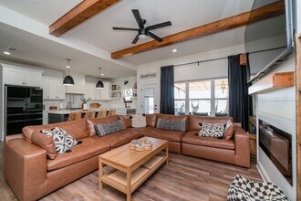 15159 County Rd 220 in Tyler, TX - Building Photo - Building Photo