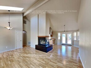 8703 Dolly Madison St SW in Lakewood, WA - Foto de edificio - Building Photo