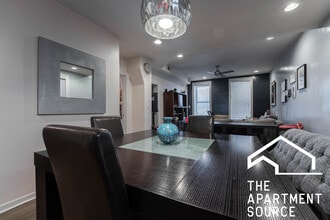 2651 W Armitage Ave in Chicago, IL - Building Photo - Building Photo