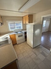 10 SE Roosevelt Ave in Bend, OR - Building Photo - Building Photo