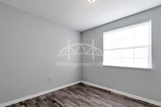6746 Helston Ct in Jacksonville, FL - Building Photo - Building Photo
