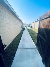 400 Red Rock Trl in Haslet, TX - Building Photo - Building Photo