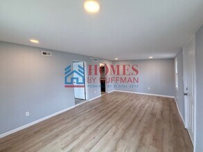 425 E Parkland Ave in Evansville, IN - Building Photo - Building Photo