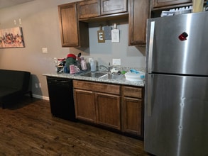 111 Echols St in Prairie View, TX - Building Photo - Building Photo