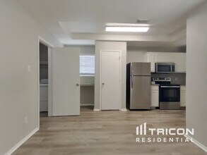 5514 Rio Ramos St in Rosharon, TX - Building Photo - Building Photo