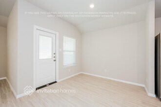 413 Blanco Dr in Azle, TX - Foto de edificio - Building Photo