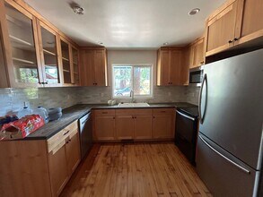 2493 Bertha Ave in South Lake Tahoe, CA - Building Photo - Building Photo