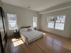 315 25th St in Union City, NJ - Building Photo - Building Photo