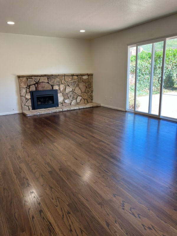 908 W Loquat Ct in Lompoc, CA - Building Photo - Building Photo