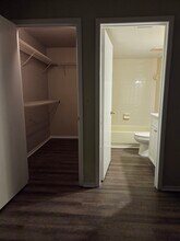 4031 Tumble Wood Trl, Unit #104 in Tampa, FL - Foto de edificio - Building Photo