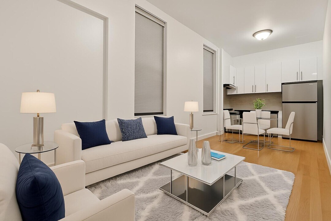 29 W 12th St in New York, NY - Building Photo