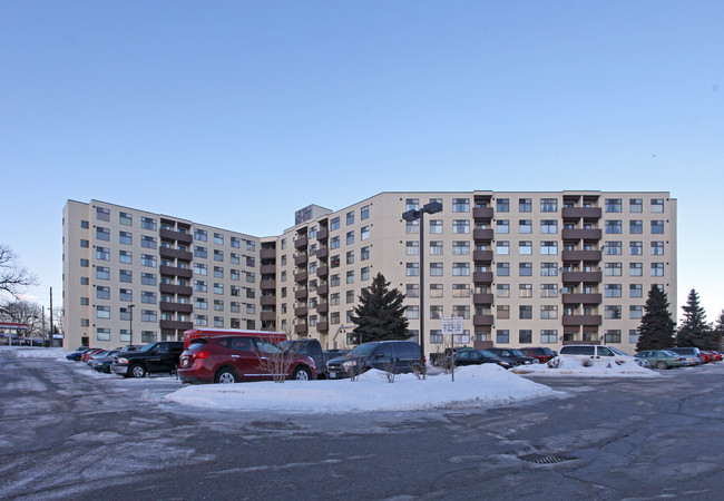 Devonshire Place in Clarington, ON - Building Photo - Primary Photo