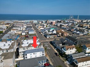 112 Kearney Ave in Seaside Heights, NJ - Building Photo - Building Photo