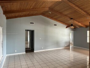 1107 SW 83rd Ave in North Lauderdale, FL - Building Photo - Building Photo