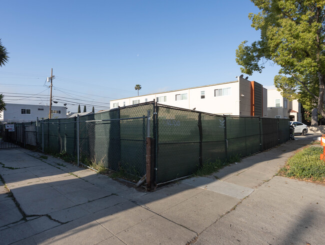 5456 Barton Ave in Los Angeles, CA - Building Photo - Building Photo