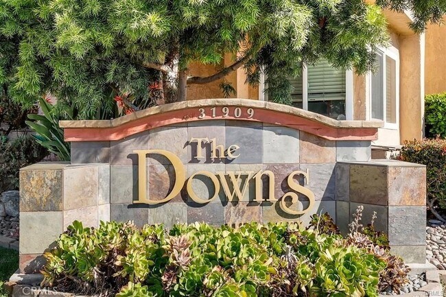 31909 Cam Del Cielo, Unit 11 in Bonsall, CA - Foto de edificio - Building Photo