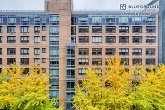 535 W 23rd St in New York, NY - Building Photo - Building Photo