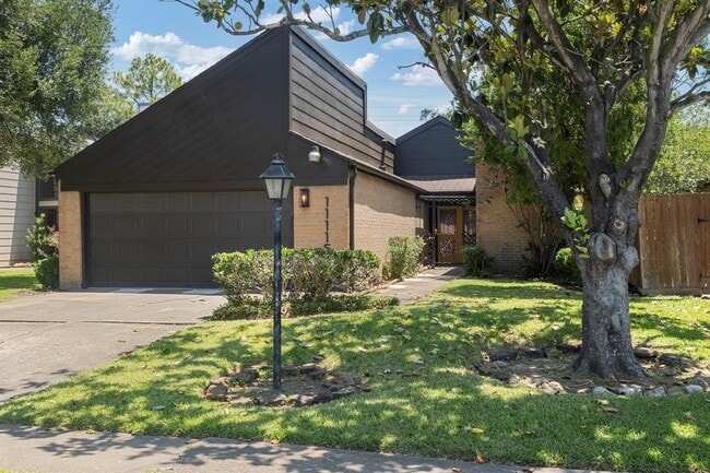 property at 11115 Kitty Brook Dr