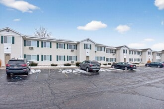 Rockway Village in Shepherd, MI - Building Photo - Interior Photo