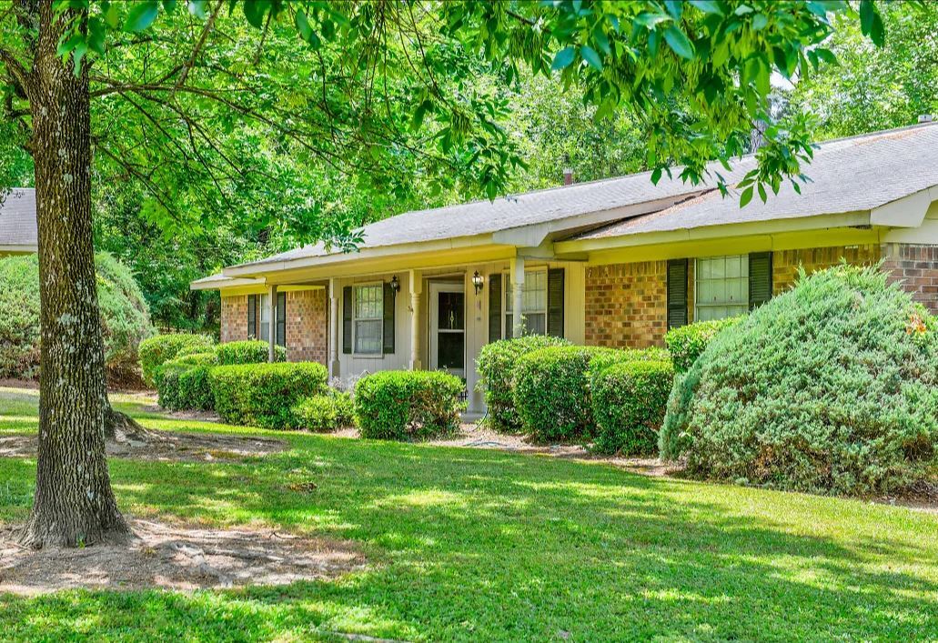 Woodknoll Duplexes in Augusta, GA - Building Photo