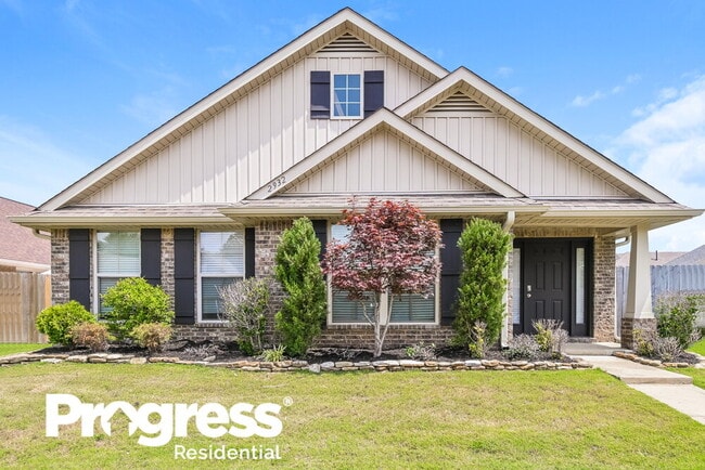 property at 2932 S Hartland