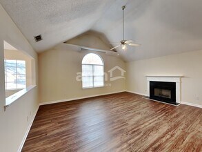 4448 Idlewood Park in Lithonia, GA - Foto de edificio - Building Photo