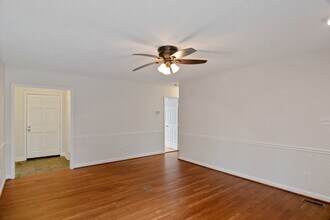 3500 Iron Sight Ct in Raleigh, NC - Building Photo - Building Photo