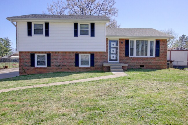 property at 517 Morrison Dr