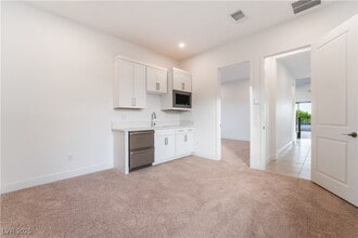 5022 Slatestone St in Las Vegas, NV - Building Photo - Building Photo