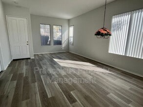 738 Pueblo Pl in Chula Vista, CA - Building Photo - Building Photo