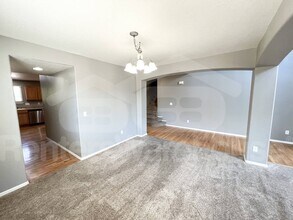 3903 S Perth St in Aurora, CO - Foto de edificio - Building Photo