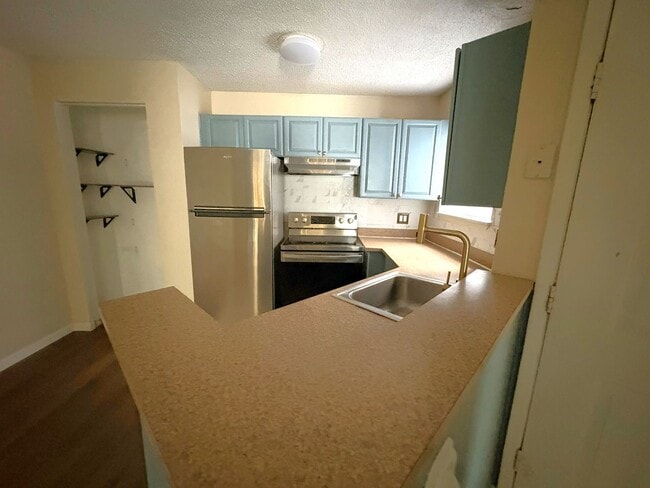 property at 1940 Lake Atriums Cir