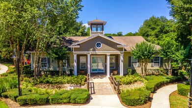 Spring Lake Cove Apartments in Fruitland Park, FL - Building Photo - Building Photo