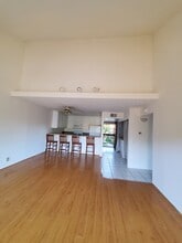 203 Tangelo in Irvine, CA - Building Photo - Building Photo