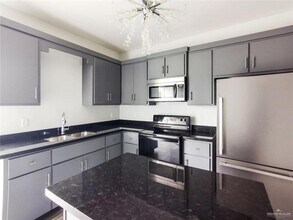 10 Maryland St in Alton, TX - Building Photo - Building Photo