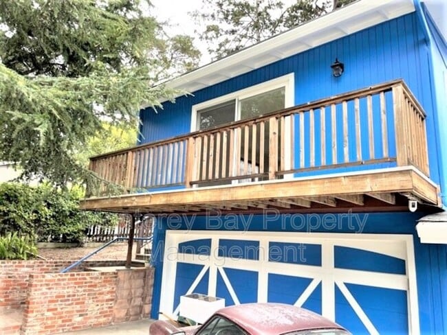 property at 25383 Flanders Dr