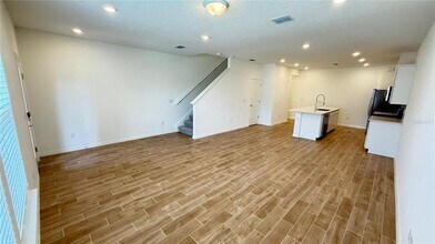 11326 Nona Sound St in Orlando, FL - Building Photo - Building Photo