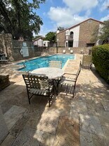 18040 Midway Rd, Unit 239 in Dallas, TX - Building Photo