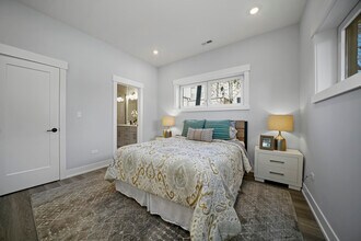 2529 W Congress Pkwy-Unit -3 in Chicago, IL - Building Photo - Building Photo