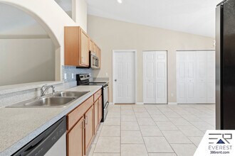 15 Firtree Ln in Palm Coast, FL - Building Photo - Building Photo