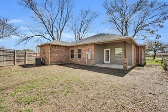 3321 Gus Thomasson Rd in Dallas, TX - Building Photo - Building Photo