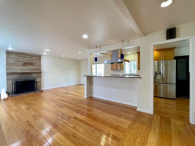 4844 Dunkirk Ave in Oakland, CA - Building Photo - Building Photo