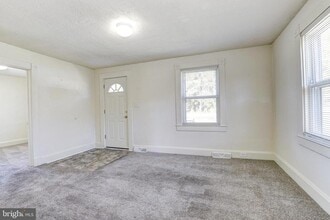 15 Ritters Ln in Owings Mills, MD - Building Photo - Building Photo
