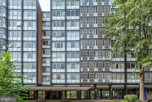 property at 1301 Delaware Ave SW