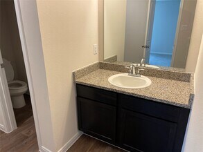 326 Rd 5138 in Cleveland, TX - Building Photo - Building Photo