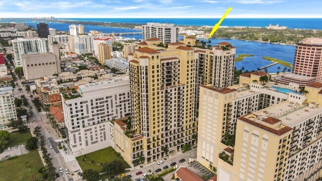 property at 701 S Olive Ave