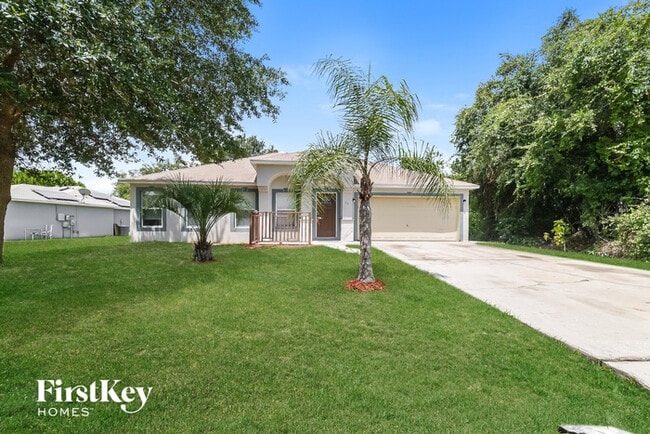 property at 32 Sawfish Ln