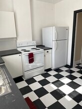 826 E 2nd St in Duluth, MN - Building Photo - Building Photo