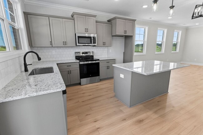 247 Susan Lynn Dr in Hazel Green, AL - Building Photo - Building Photo