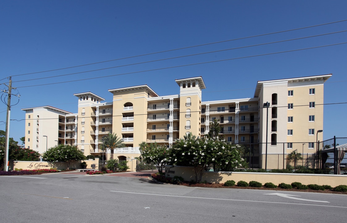 La Serena Condos on Perdido Key in Pensacola, FL - Foto de edificio